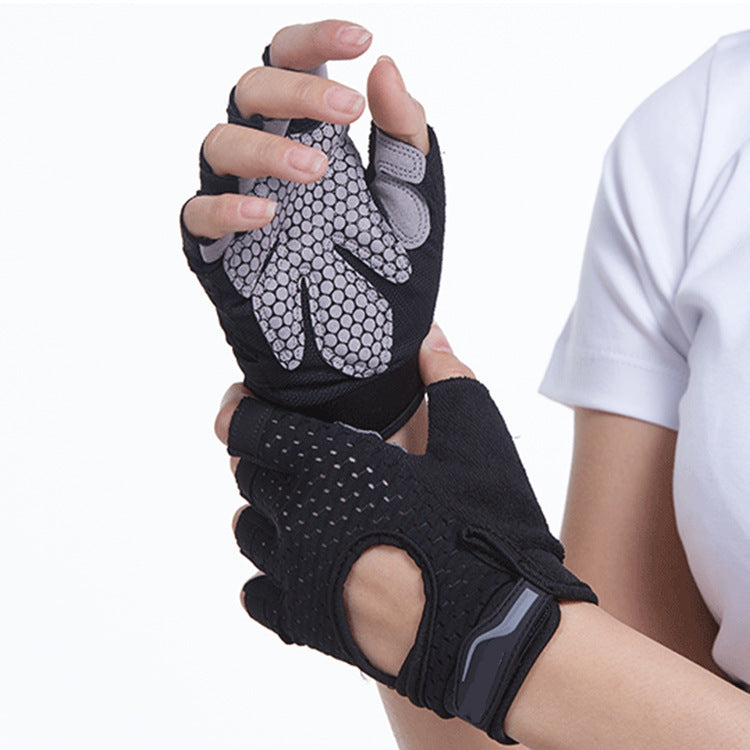 Breathable Anti-Slip Fitness Gloves -- Weightlifting, Gym & Training Support
